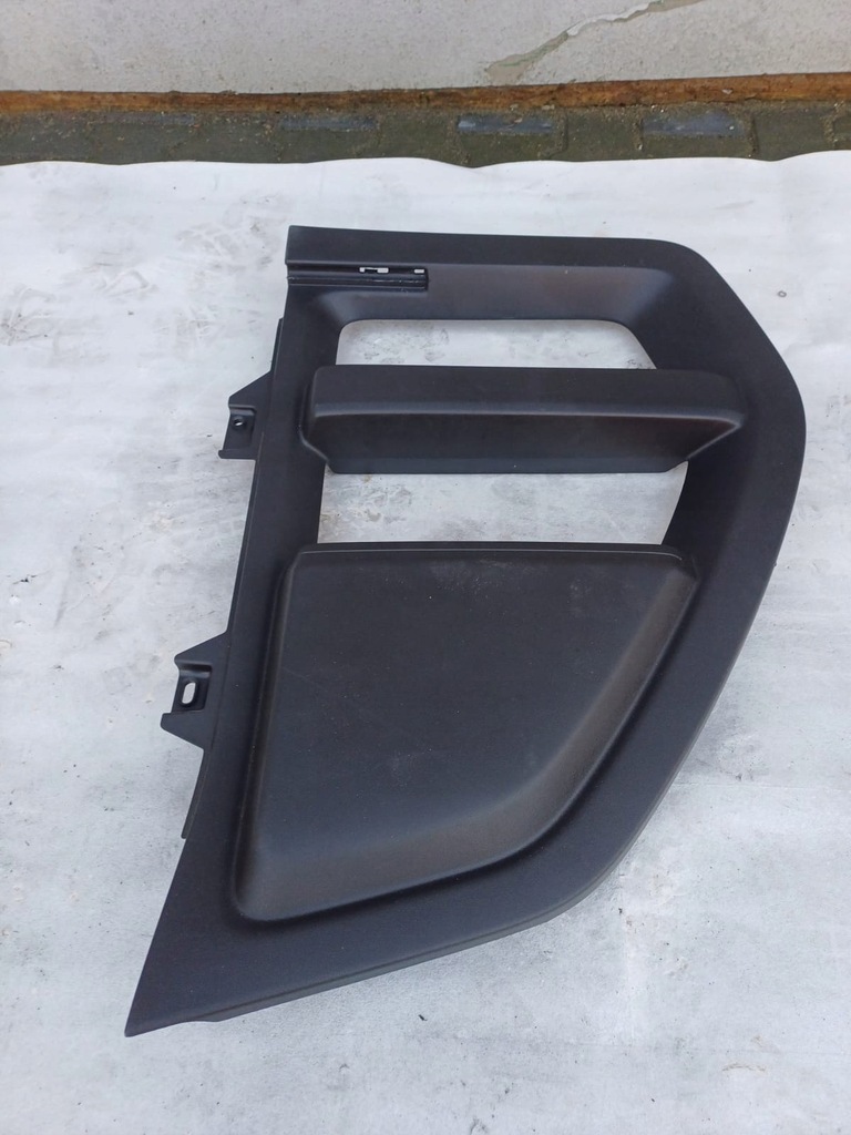 фото №1, Пластик захист накладка оббивка права scania r s ntg