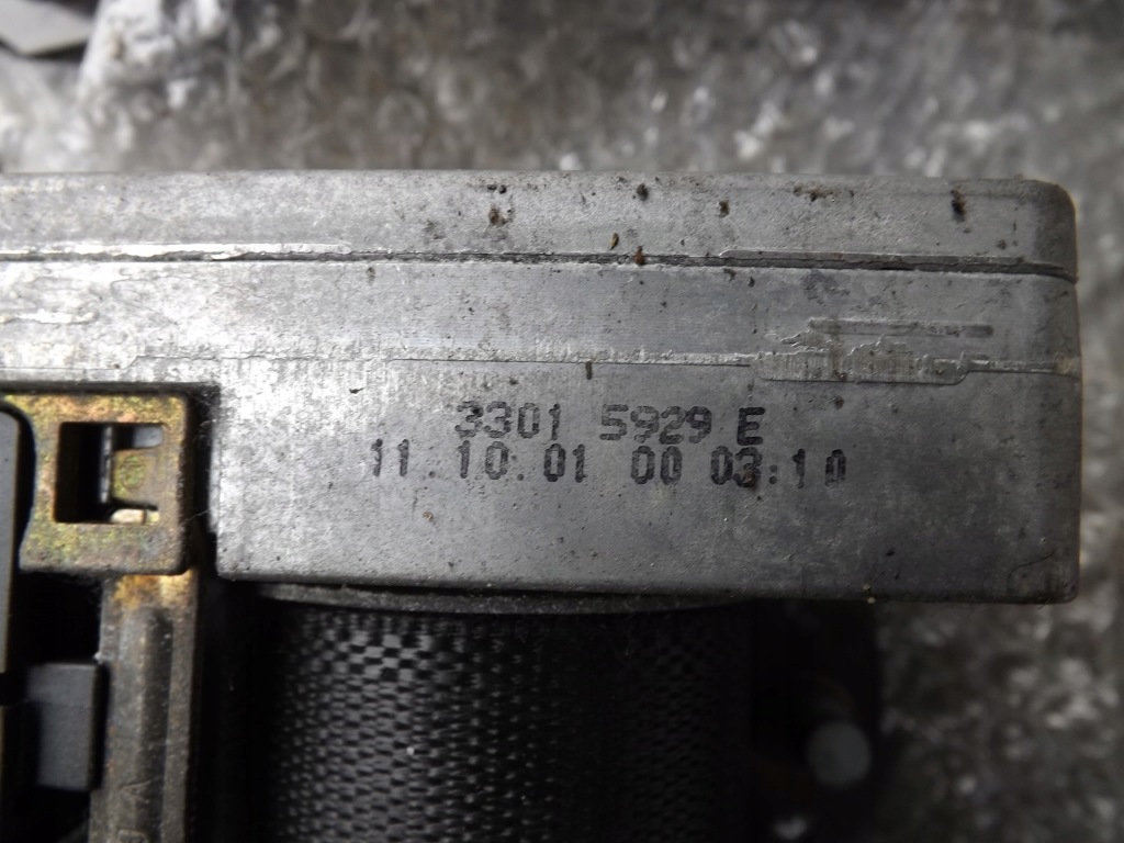 Mercedes c klasa w203 ремень безопасности левый перед передний 130002055g в Украине