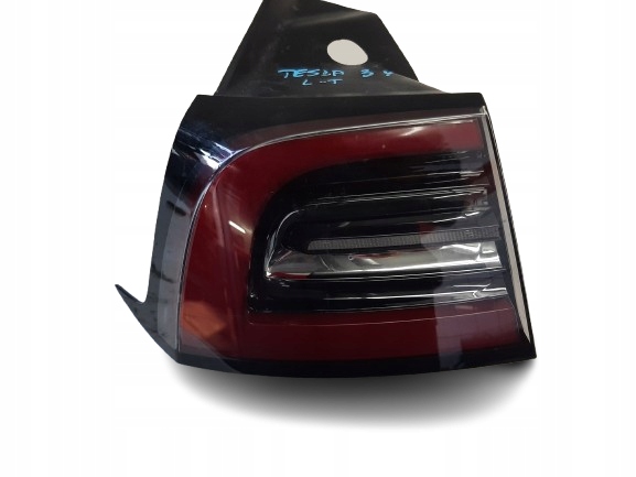 Купить Tesla 3 y лампа левый задний  1502086-00-d