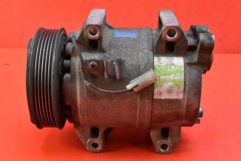 Компресор насос кондиціонера 8684287 volvo s70 v70 2 2 2.4 d5 163km 00-05 Оригінал