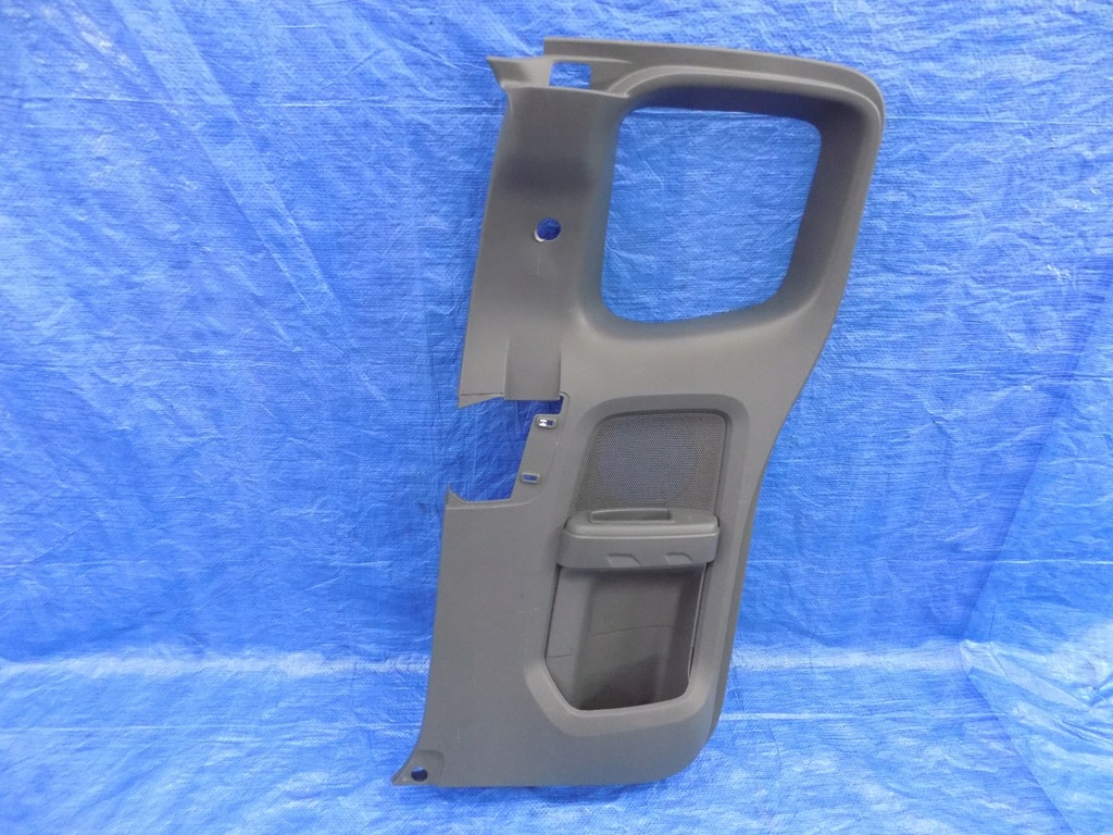 фото №1, Обшивка дверь правый задняя ranger iii 1,5kabiny 12-