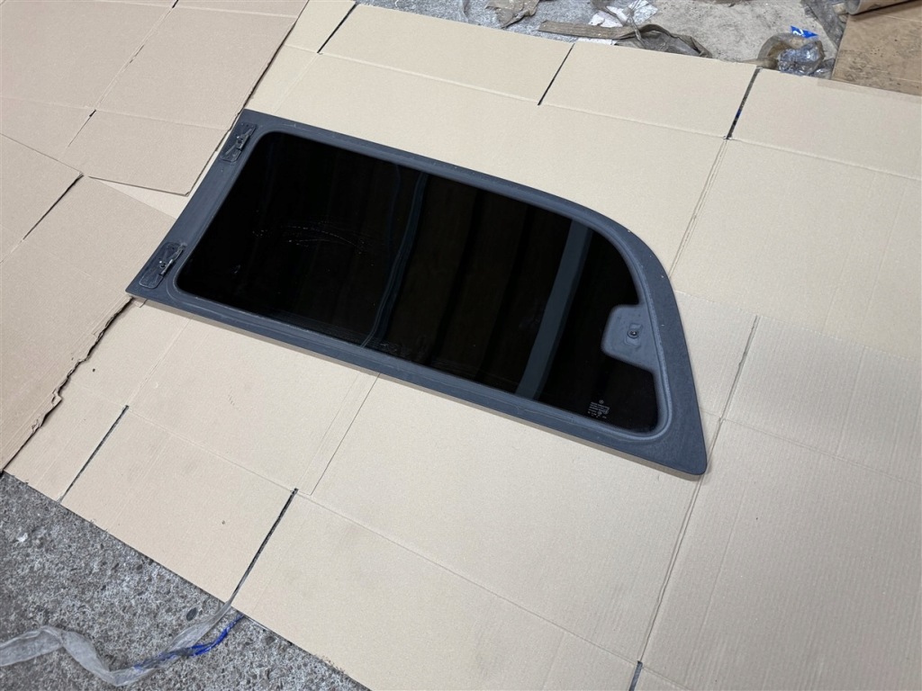 Скло відкидна правий задні задня long 04-14r mercedes viano vito w639 639 рестайлінг в Україні