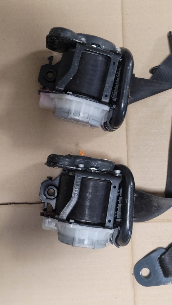 2 x натягувач ремінь lr peugeot partner iii рестайлінг  98025578xx 98025583xx оригінал Недорого