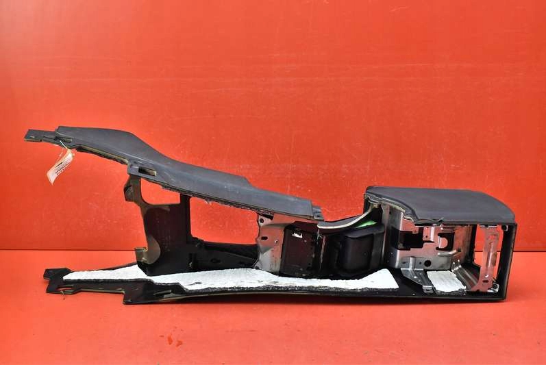 фото №5, Туннель средний подлокотник eu 8159687 bmw e39 00-04