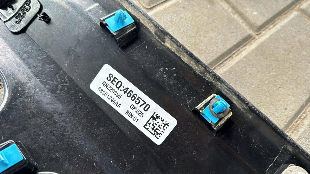 фото №5, Dodge ram 1500 v 5.7 2018 накладка na капот защита крышка hemi e-torque