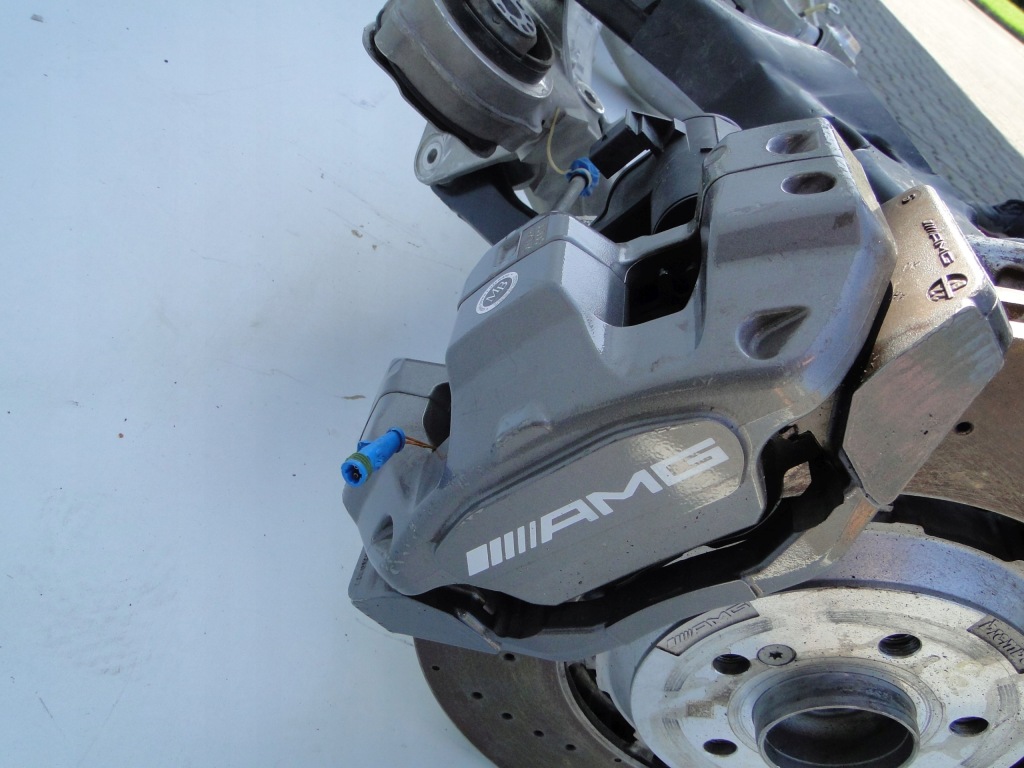 фото №12, Mercedes супорт задній гальмівний лівий правий комплект 63 amg s klasa 223 w223