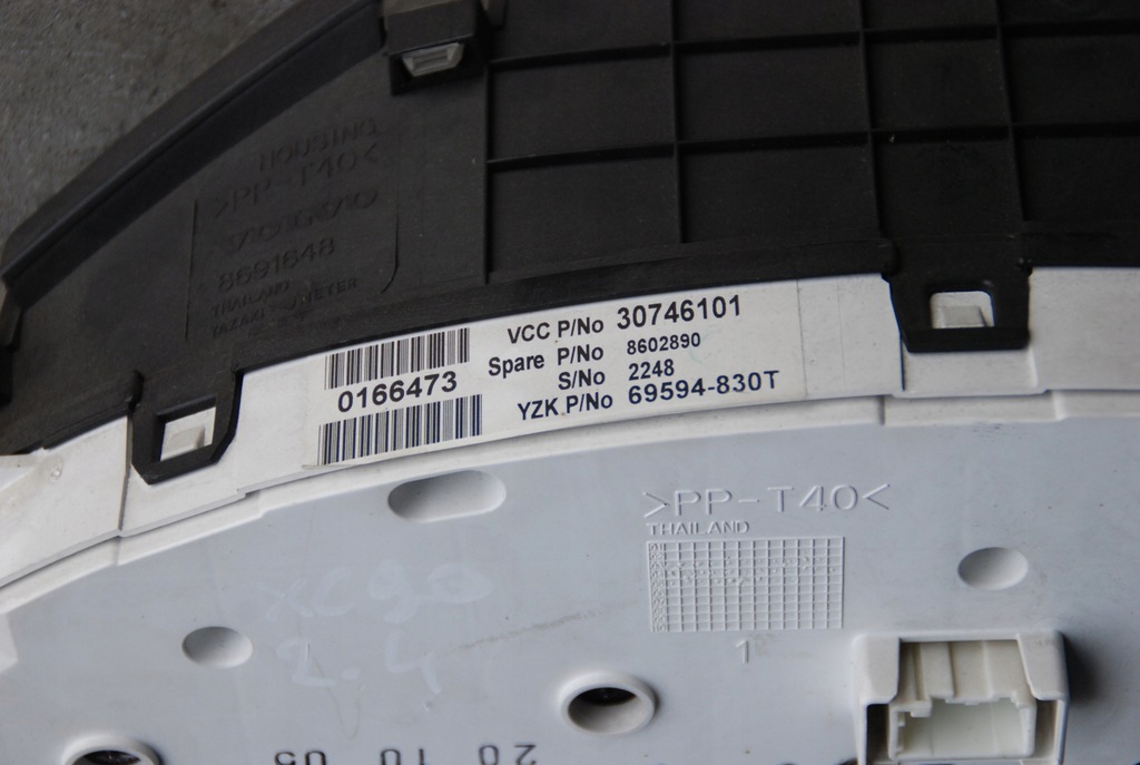 фото №5, Volvo xc90 2.4 d5 lift лічильник приладова панель 30746101