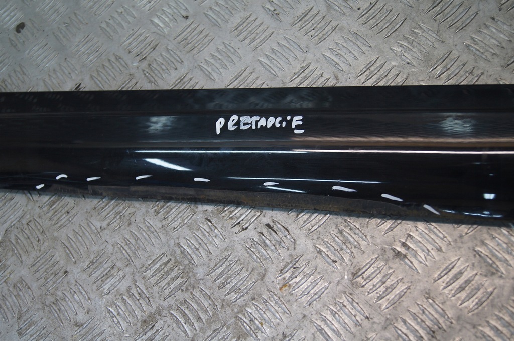 фото №6, Maserati levante молдинг дверь левый перед 2016