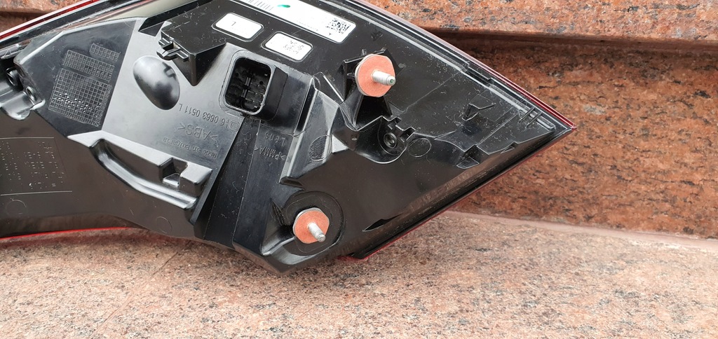 фото №10, Mercedes c klasa w206 2021- лампа задняя левая sedan