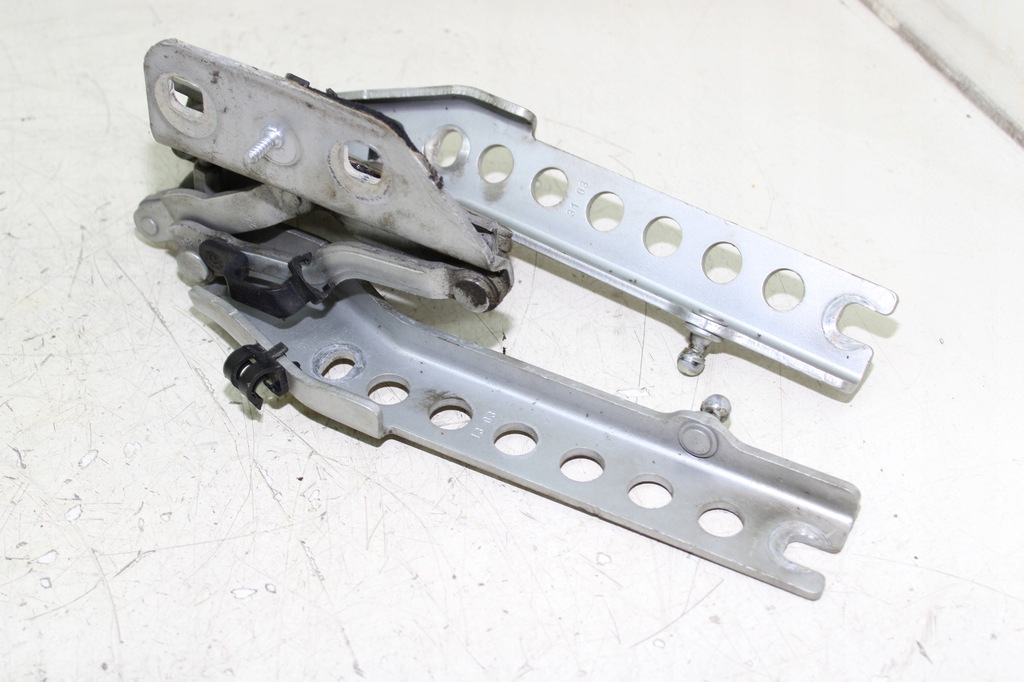 фото №4, Петля капот audi a8 d3 4e0823301f 4e0823302f