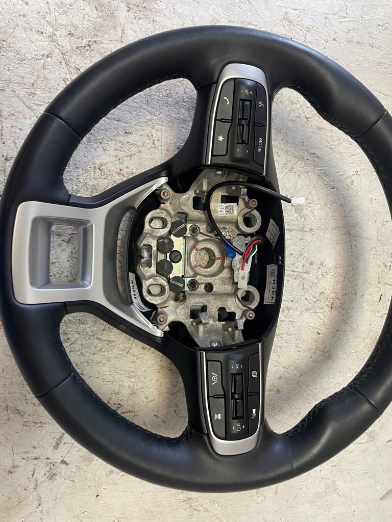 фото №11, Kia sportage v 23r воздуховод лепестки переключения кожа