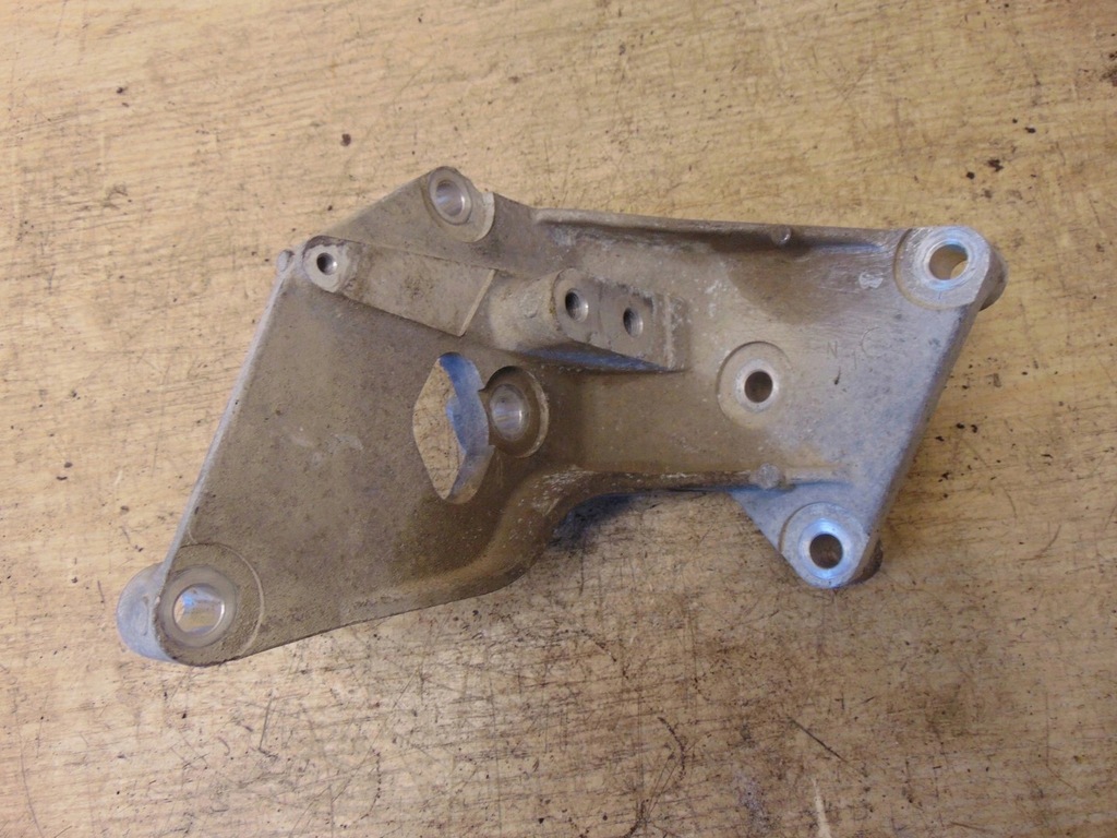 фото №1, Кронштейн основа кронштейн nissan x-trail t31 2.0 dci