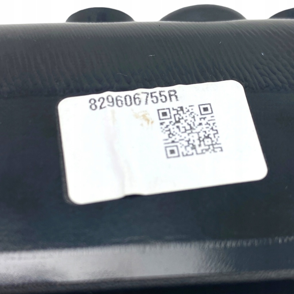 фото №14, Кнопка открывания окон задняя dacia duster ii