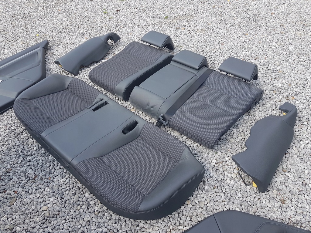 фото №10, Сиденья + обшивки полукожа чёрные / opel vectra c gts hb хэтчбек / комплект