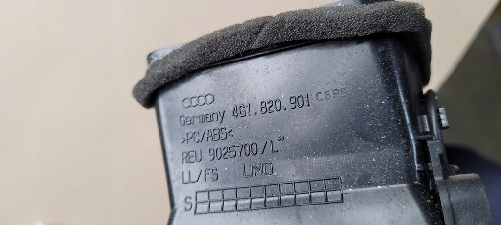 фото №8, S7 4g a7 решётка обдув консоли левая 4g1820901 s6 c7 a6