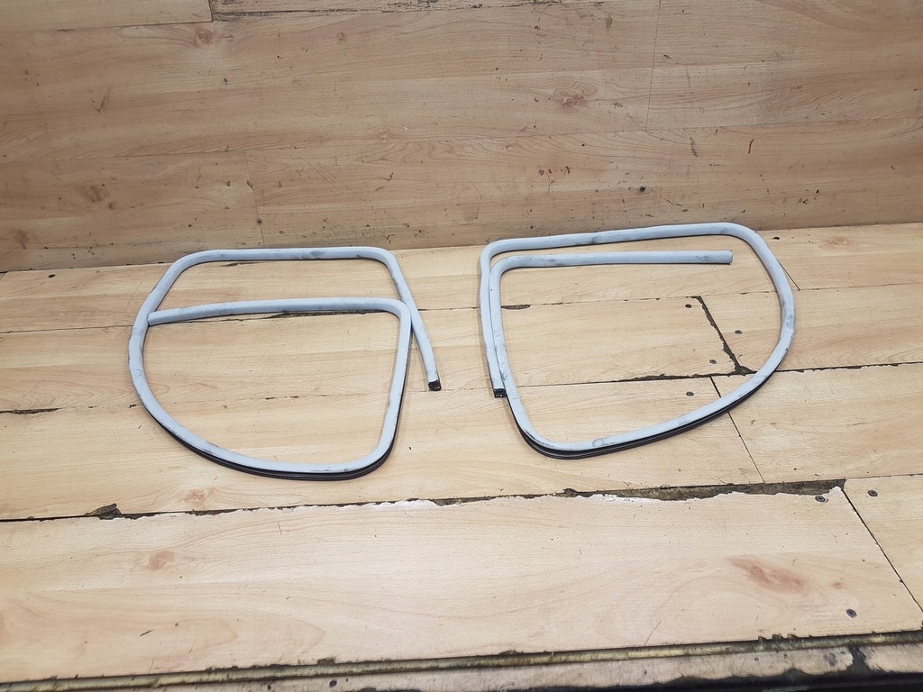 фото №1, Прокладка люк комплект lancia ypsilon