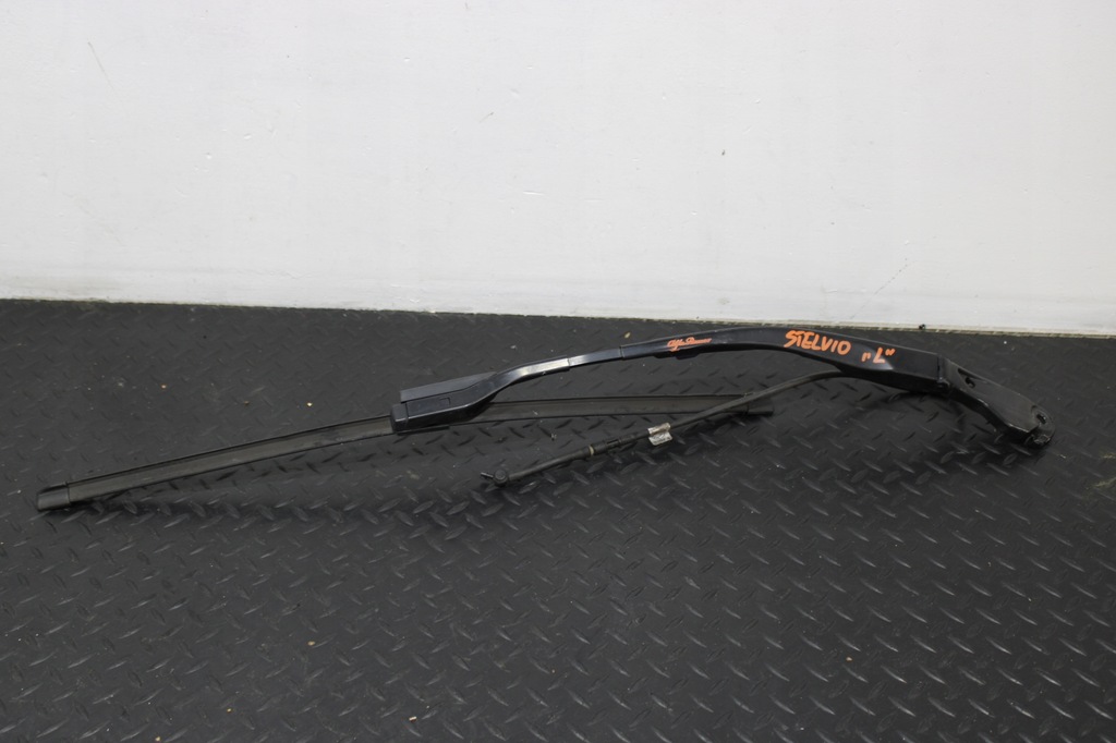 фото №1, Дворник левая рычаг дворники левая alfa romeo stelvio