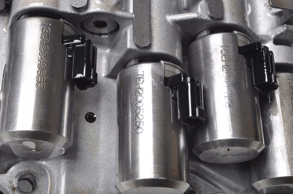 фото №10, Volvo tf-80sc блок управления коробки плита управляющий