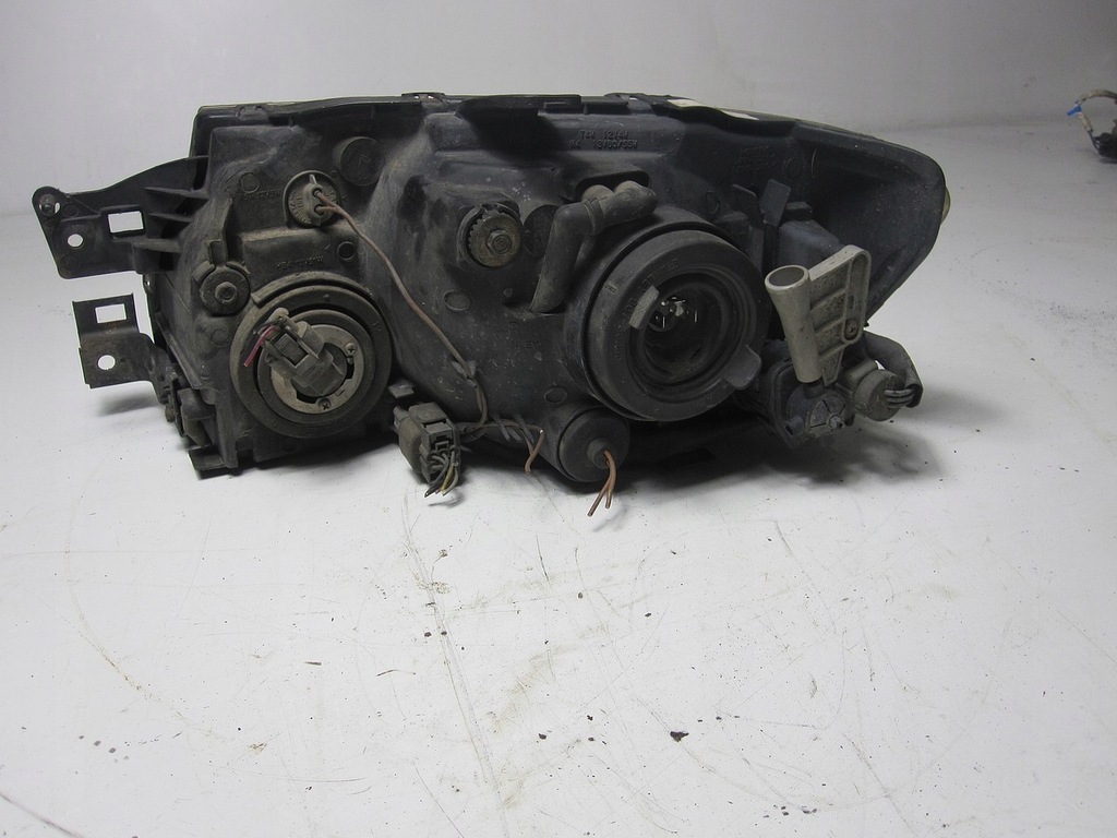 фото №4, Лампа передня права mitsubishi space runner 99r