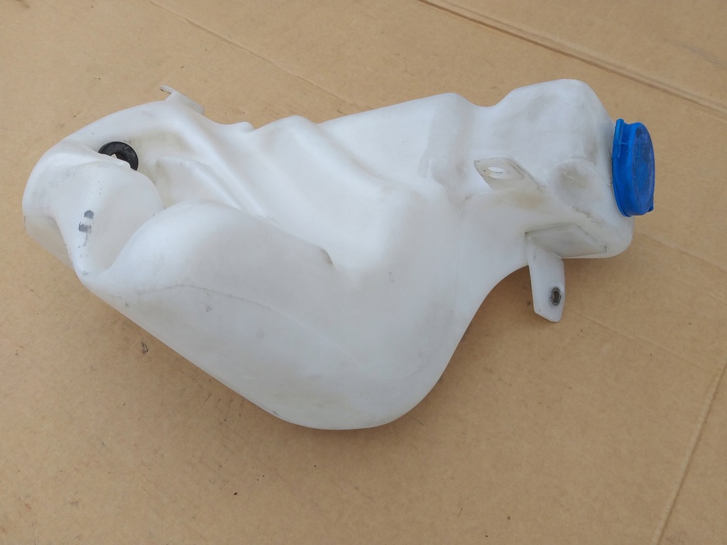 фото №8, Бачок омывателя audi a4 b5 8d0955453b audi a4 1.6 1.8 1.8t 1.9tdi