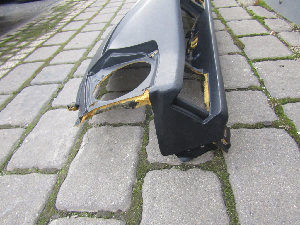 фото №8, 3 mercedes w124 89-96 czarna приборная панель приборная консоль широкая молдинг