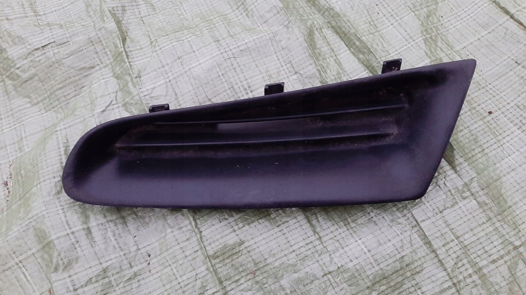 Заглушка захист бампера решітка ліва renault clio Ціна