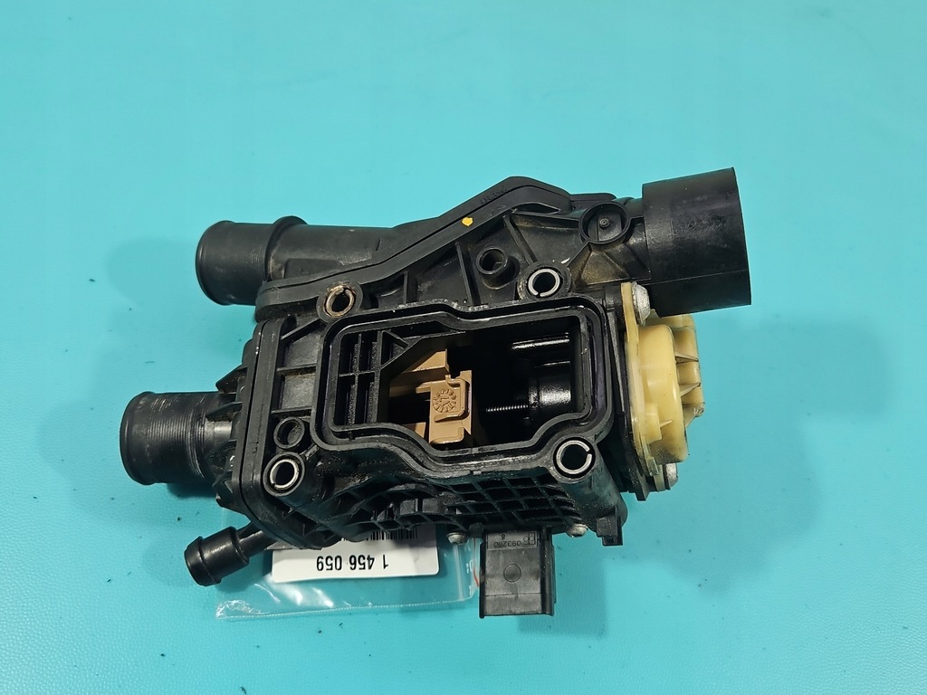 фото №11, Корпус термостата ford mondeo mk5 2,0tdci 9804160380