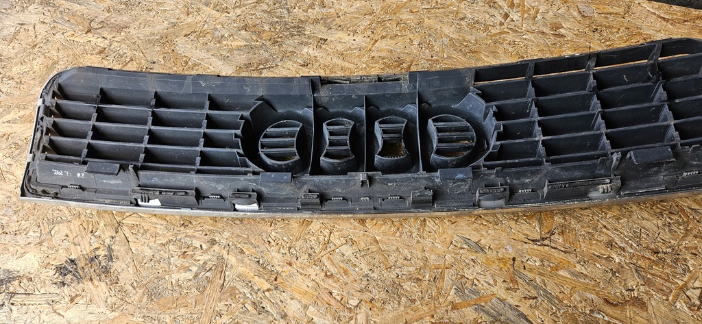 фото №9, Audi a4 b6 решётка радиатора радиатора решётка радиатора 8e0853651f