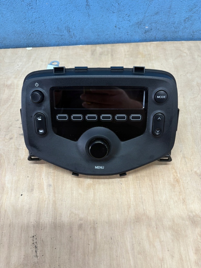 фото №1, Радио проигрыватель citroen c1 ii toyota aygo ii peugeot 108 2014-