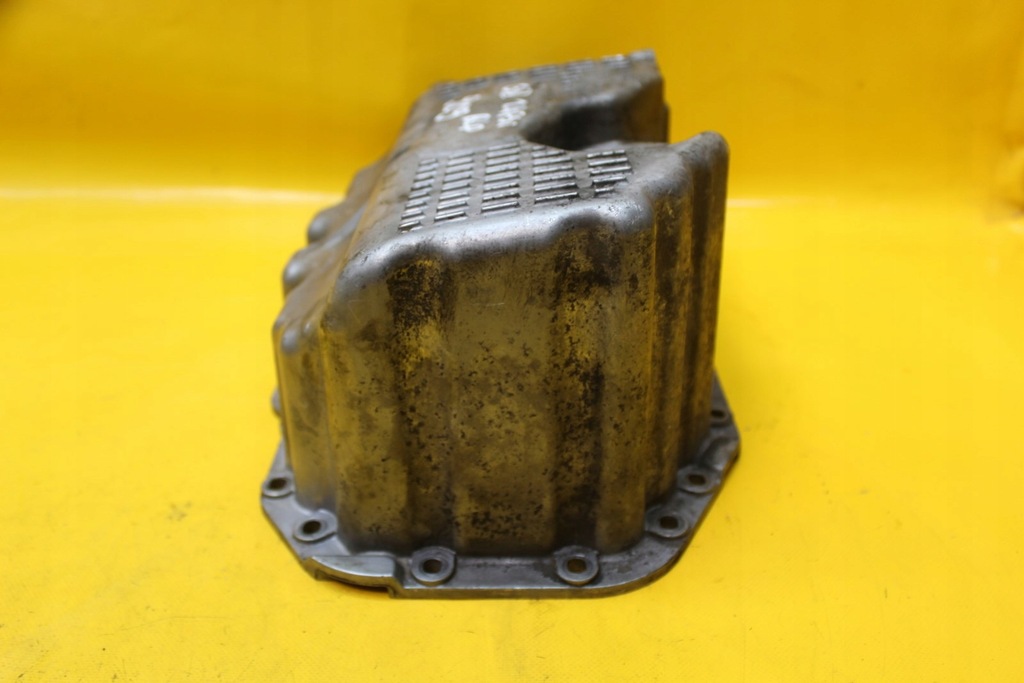 фото №5, Поддон масляная vw golf v blp 1.6 fsi 03c103603j