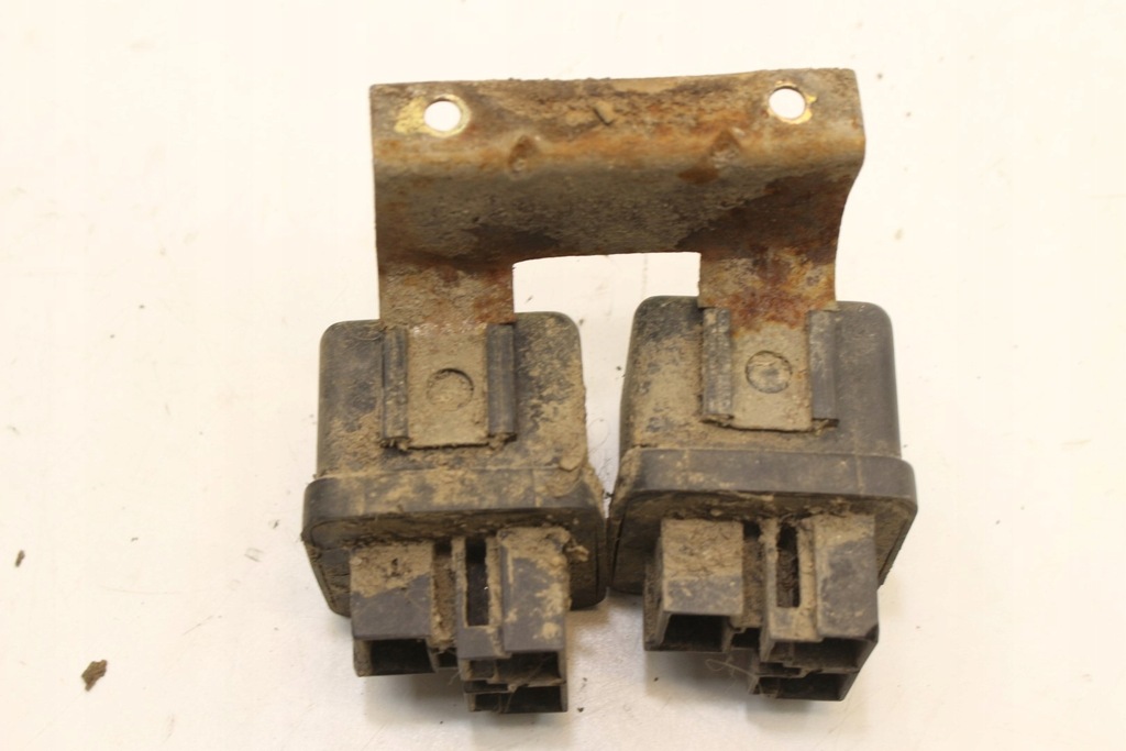 фото №4, Реле свеча накаливания 25230-69t00 nissan cabstar 3.0