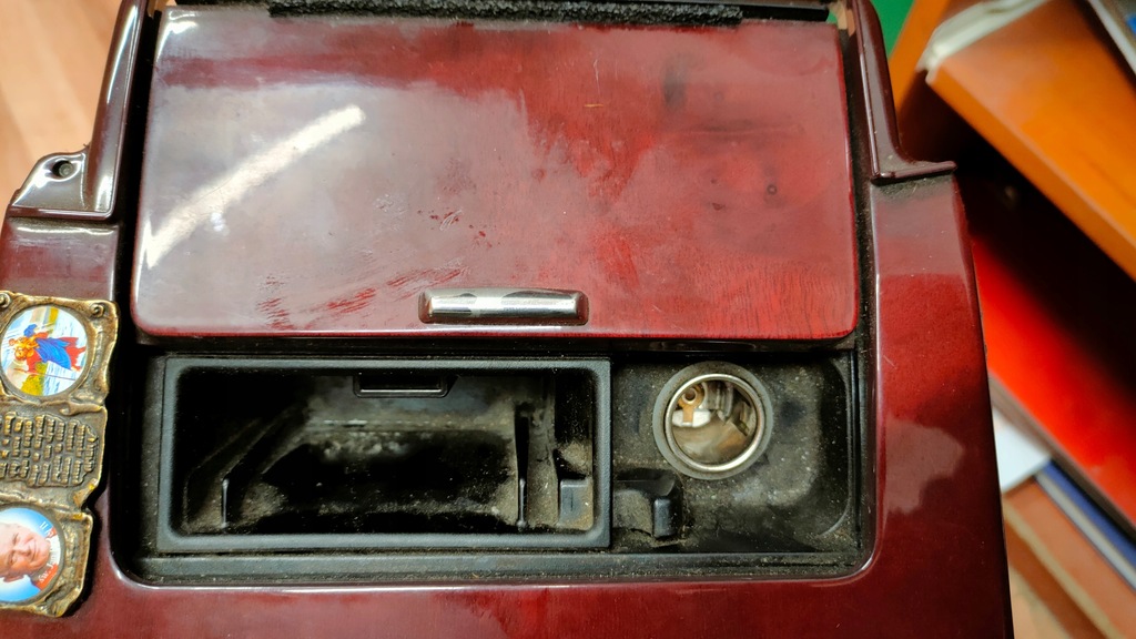 фото №8, Lexus gs iii 8-12r панель drewno попільничка