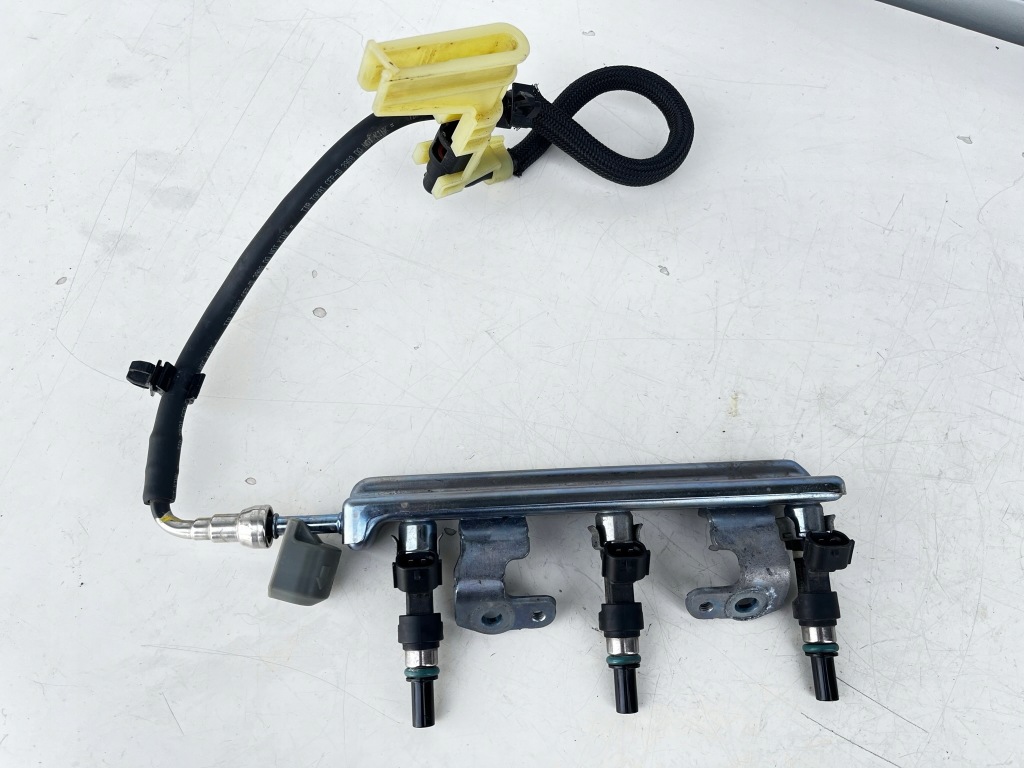 фото №1, Молдинг упорскування fby11h0 micra k13 1.2