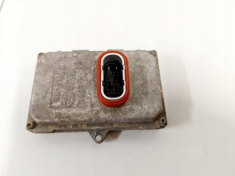 фото №1, Land rover range модуль поворота света 5df008704-70