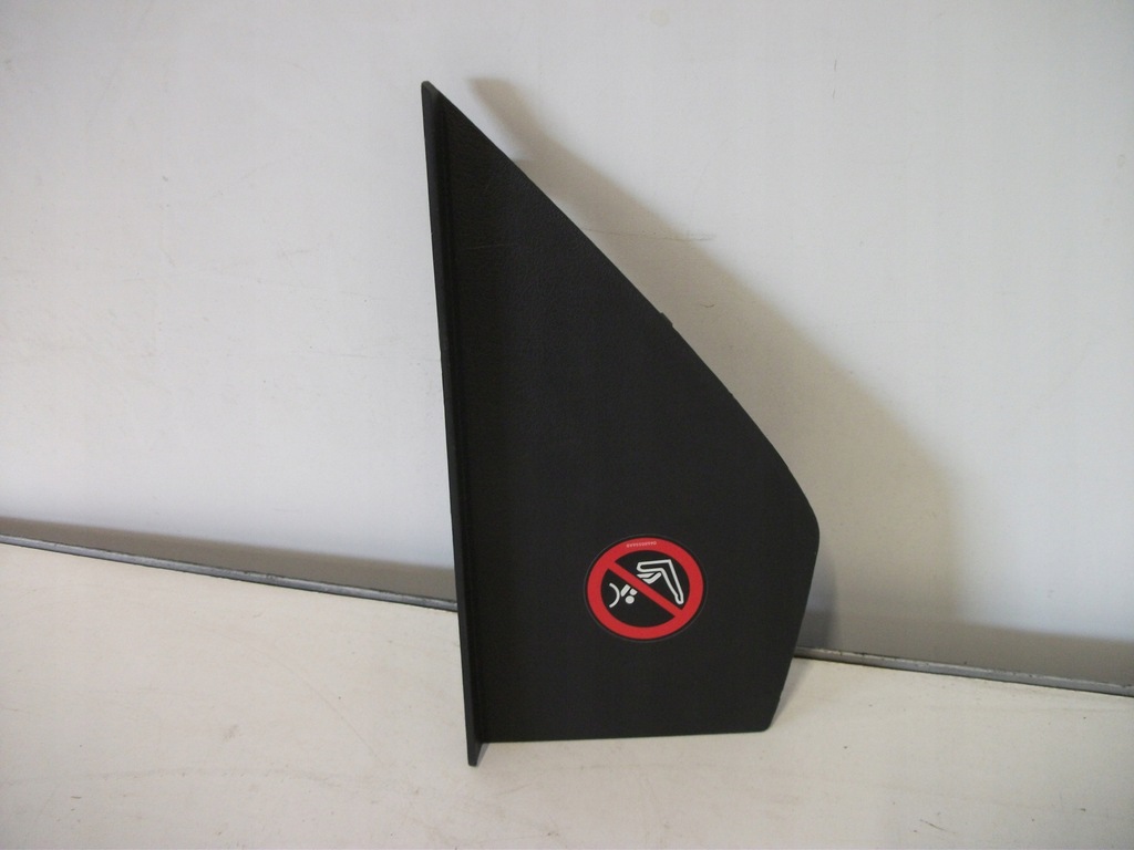 фото №1, 70102420209d правая заглушка консоли jeep compass i