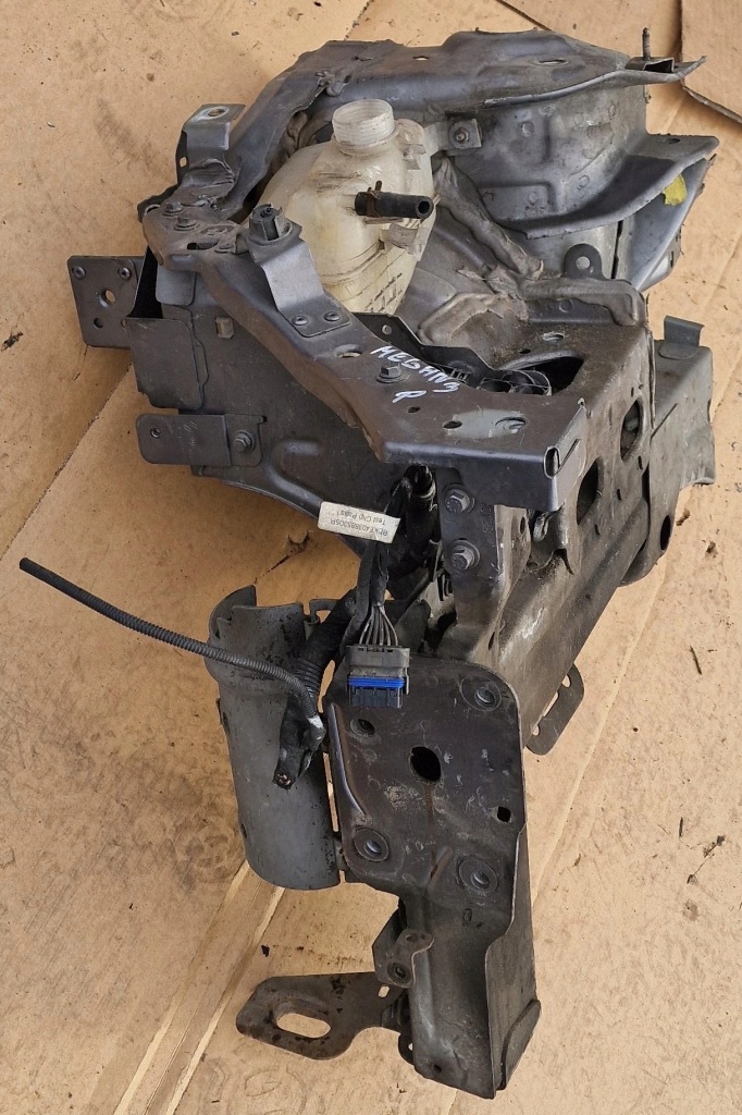 фото №1, Лонжерон чверть правий перед renault megane iii 3