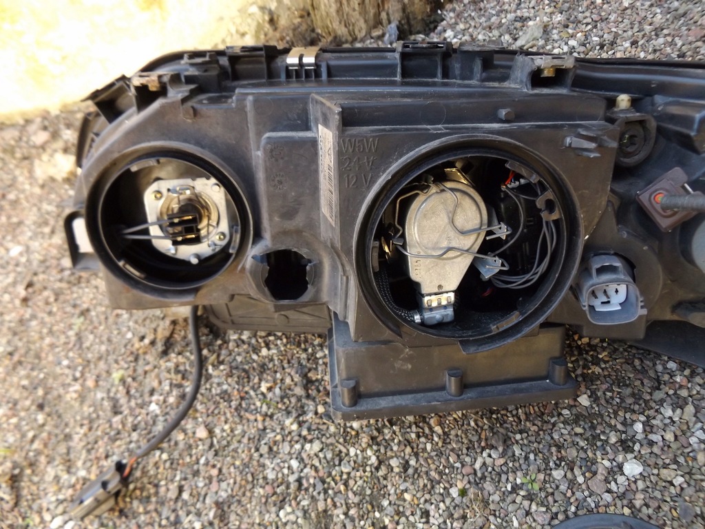 фото №11, Лампа ксенон правая левая kpl volvo s70 v70 ii 00-05