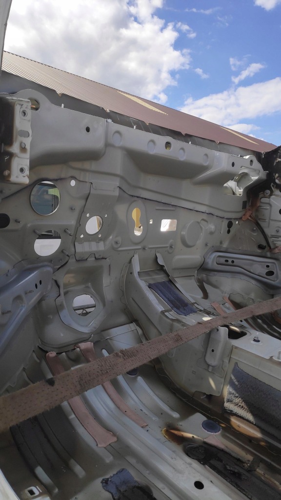 фото №3, Чверть правий лонжерон блок двигуна поріг c5 aircross