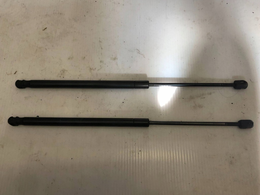 фото №1, Mini cooper countryman r60 2011 комплект амортизатор кришки задній багажника