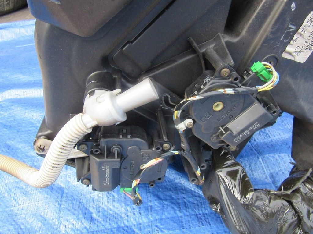 фото №12, Cadillac srx i 3.6i испаритель кондиционера корпус kpl