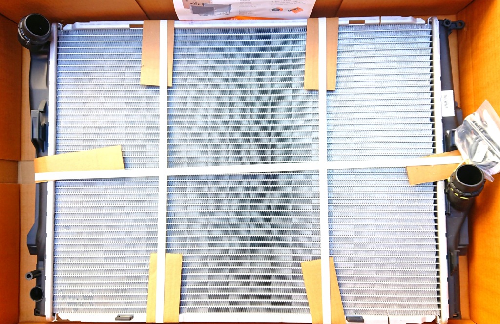 Купить Nrf радиатор воды bmw 53473