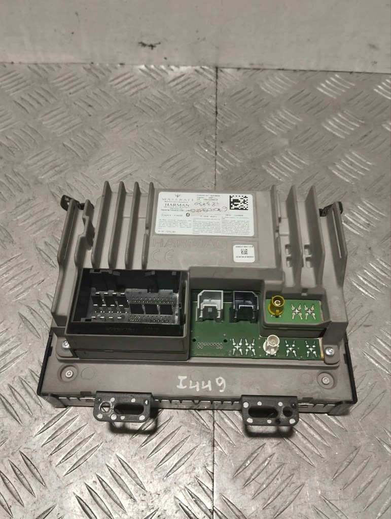 фото №6, Maserati levante 2019 панелі керування, перемикачі 670106656