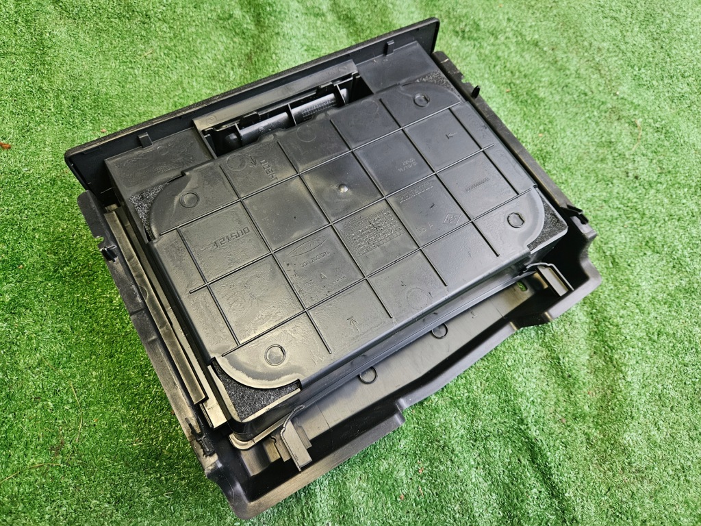 фото №4, Бардачок карман pod сиденье левый правый renault scenic iii 09-