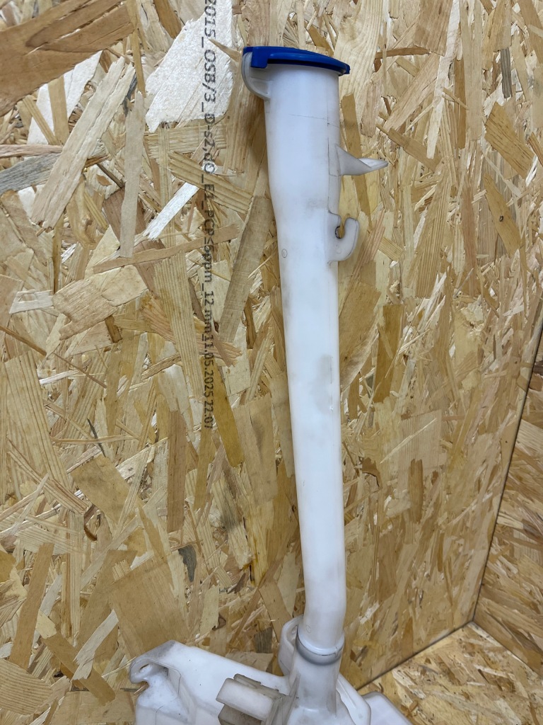 Бачок омивача+ помпа hyundai staria 98610-cg000 98610-cg500 оригінал Ціна