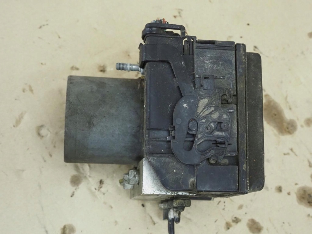 Насос гальмівна abs smart mitsubishi a4544200175 mr977096 Зі Шроту