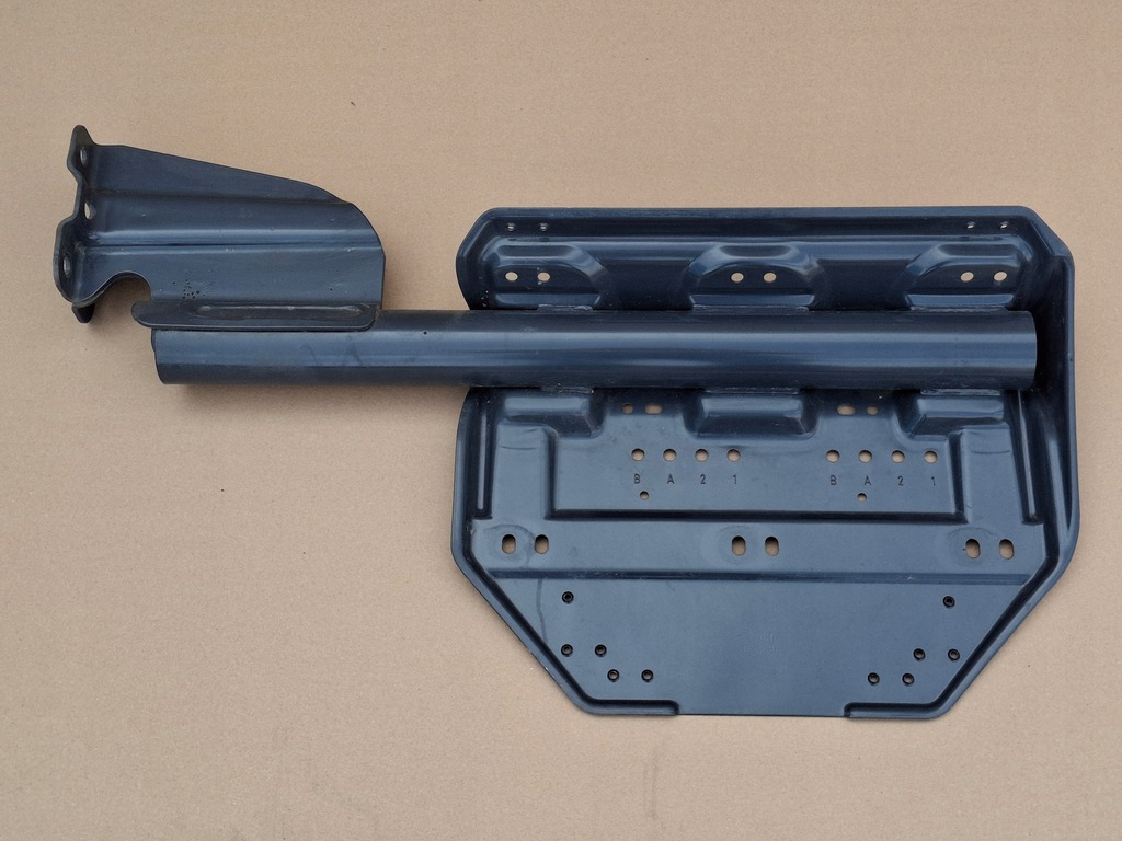 фото №15, Scania r s кронштейн кронштейн крыла накладка 2054586