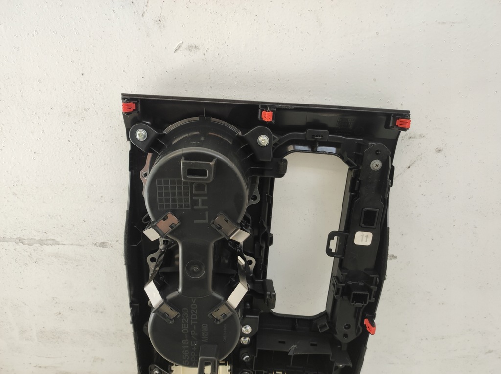 фото №7, Молдинг декоративна dekor рамка важіль перемикання передач вибірник передач highlander xu70 iv 4