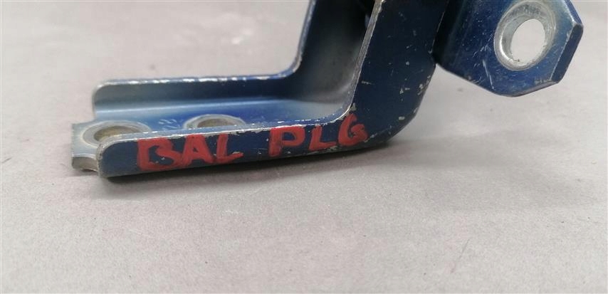 фото №4, Петлі двері лівий перед gora suzuki baleno ii