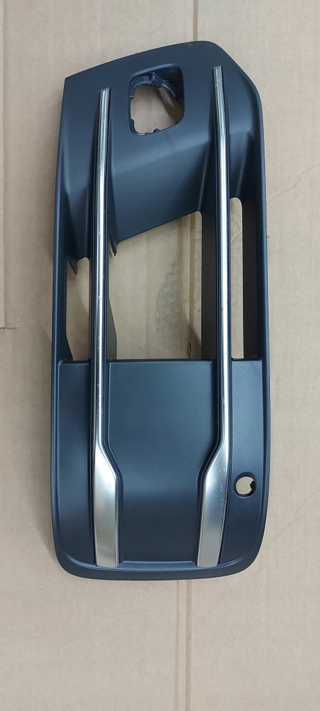 Купити Audi оригінальний номер 4m0807682t4w3