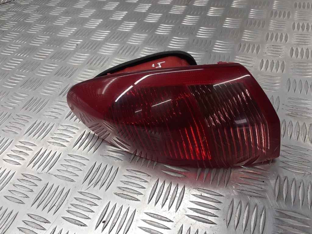 фото №1, Лампа ліва задня alfa romeo 147 46556349